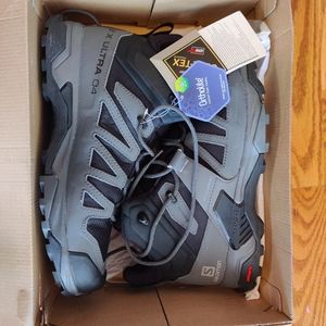 salomon x ultra 4 mid gtx boots, men's size 11. New with tags and box.